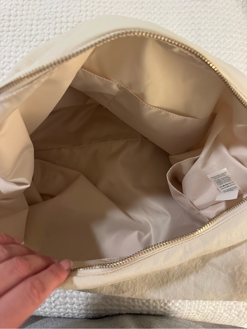 lululemon athletica Cream Shoulder Bag with Tan Trim and Gold Hardware - Picture 7 of 8